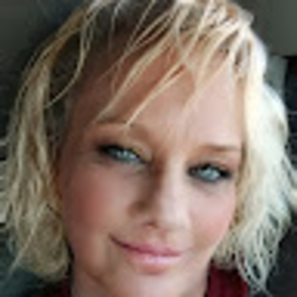 Meet your Posher, Angie